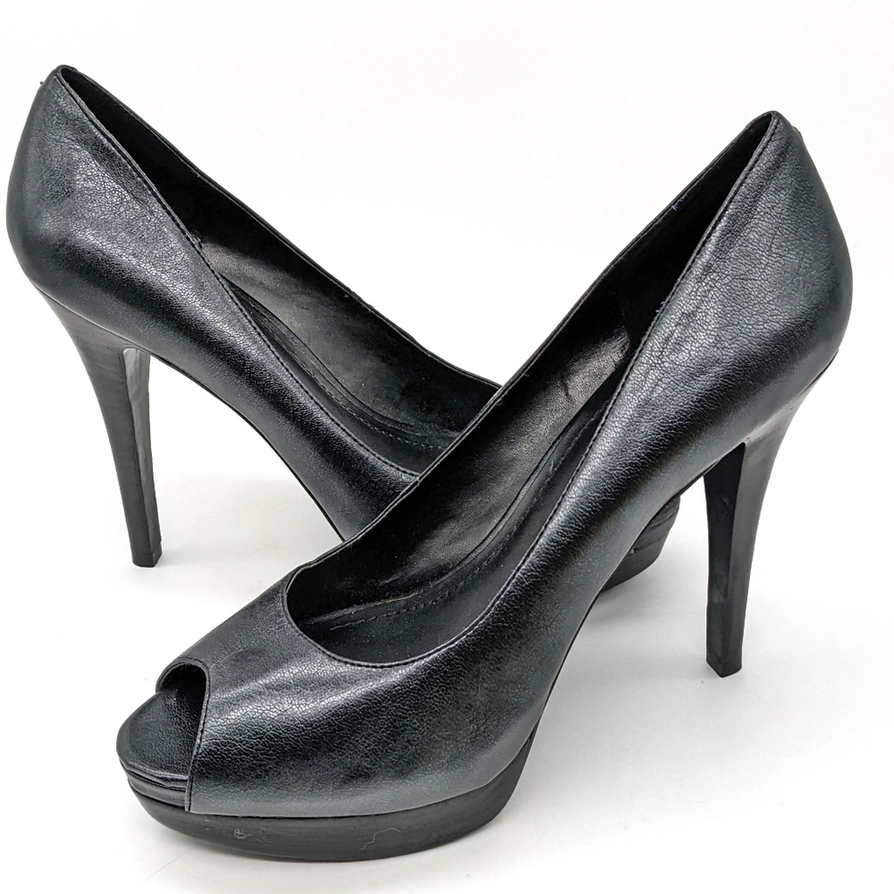 BCBGeneration Flow Black Open Toe Black Heels Pumps Women's Size 8.5